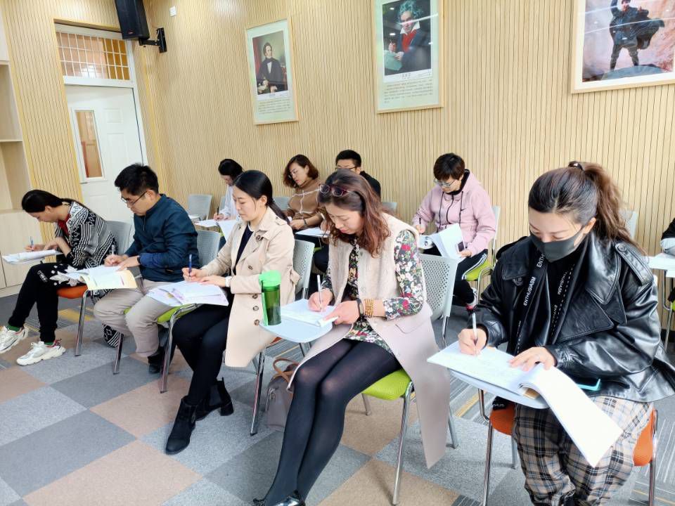 听评课2.png 听评课2.png